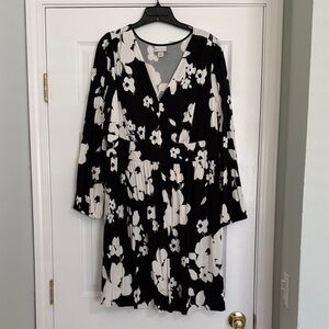 Ava & Viv Black and White Floral Dress